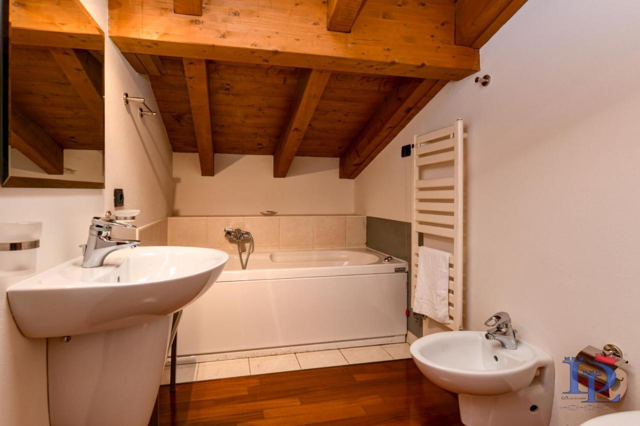Desenzanoloft Official Partner Marriott Homes & Villas - Paradise Lake View In A 5 Pools Exclusive Residence Desenzano del Garda Eksteriør bilde