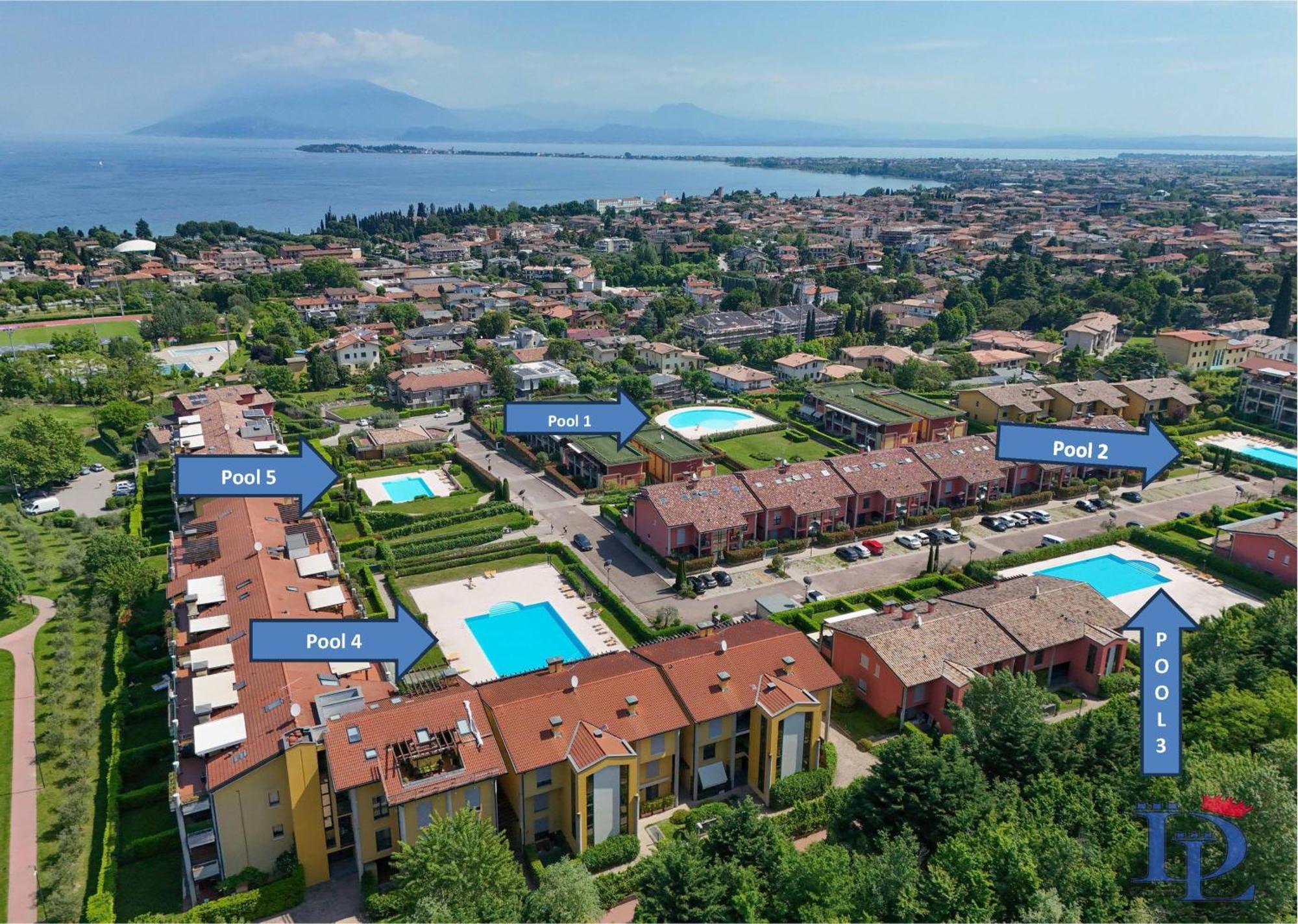 Desenzanoloft Official Partner Marriott Homes & Villas - Paradise Lake View In A 5 Pools Exclusive Residence Desenzano del Garda Eksteriør bilde